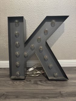 Hollywood Light Up “K”