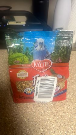 Fiesta 2lb parakeet food