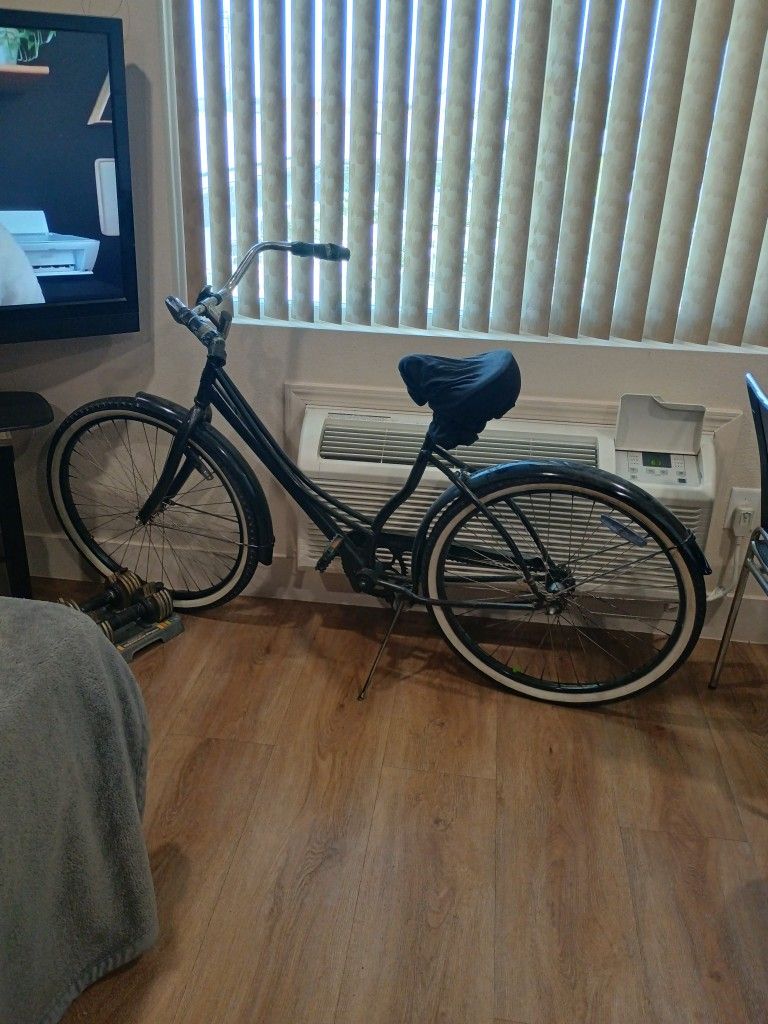 SCHWINN BIKE $50