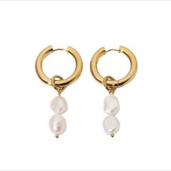 New 18K Gold Plated Double Fresh Water Pearl Earrings