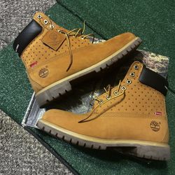 Supreme X CDG Timberlands