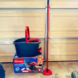 Mop & Bucket
