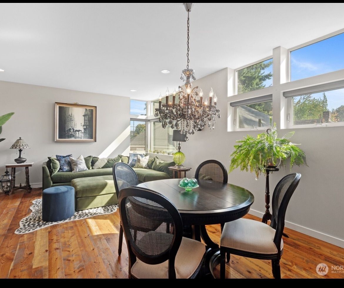 Restoration Hardware Table & Chairs