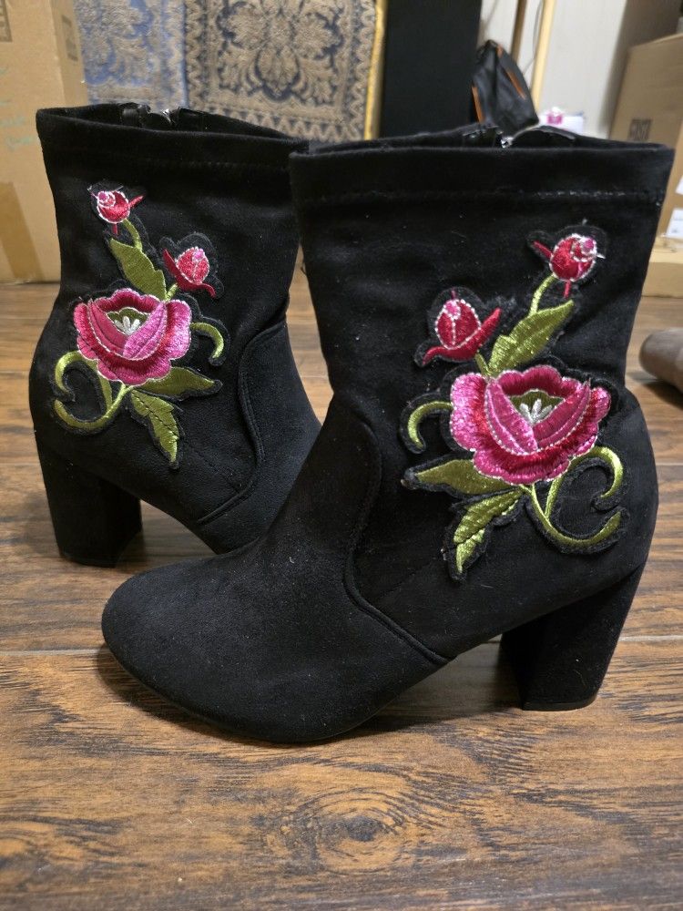 Embroidered Suede Ankle Boots, Size 9