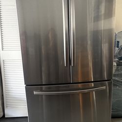 Fridge Samsung Good Condition