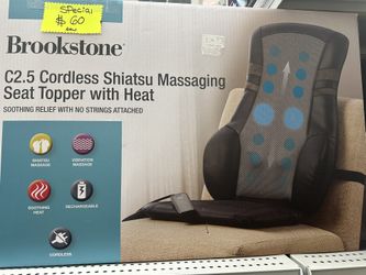Brookstone C2.5 Cordless Shiatsu Massaging Seat Topper With Heat 