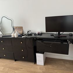 Desk With chest Drawer