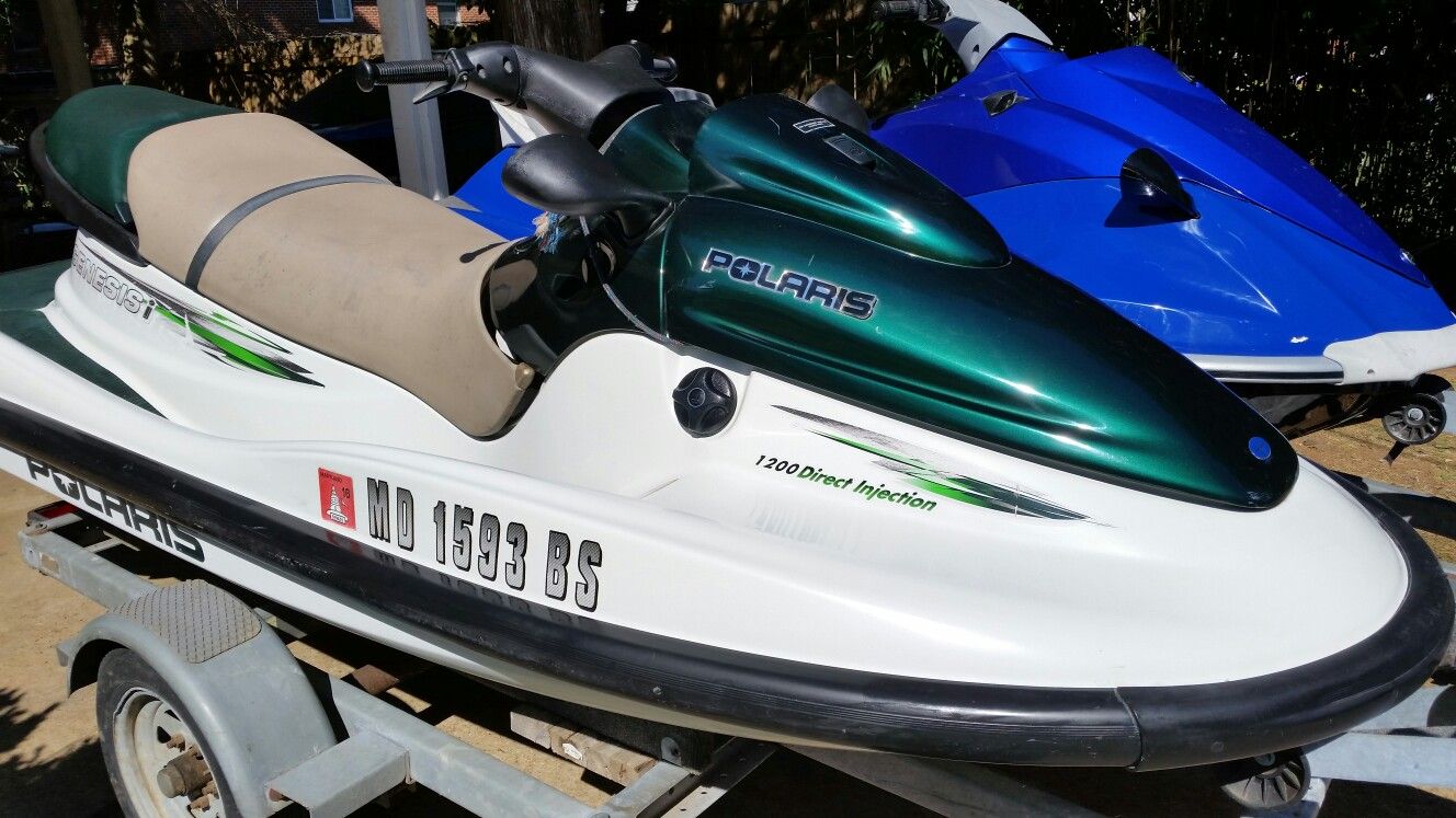 Jet ski Polaris Genesis I