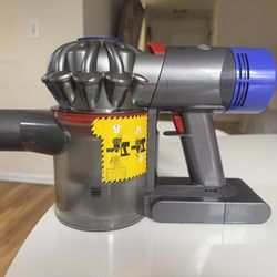 Dyson V8 Cordless