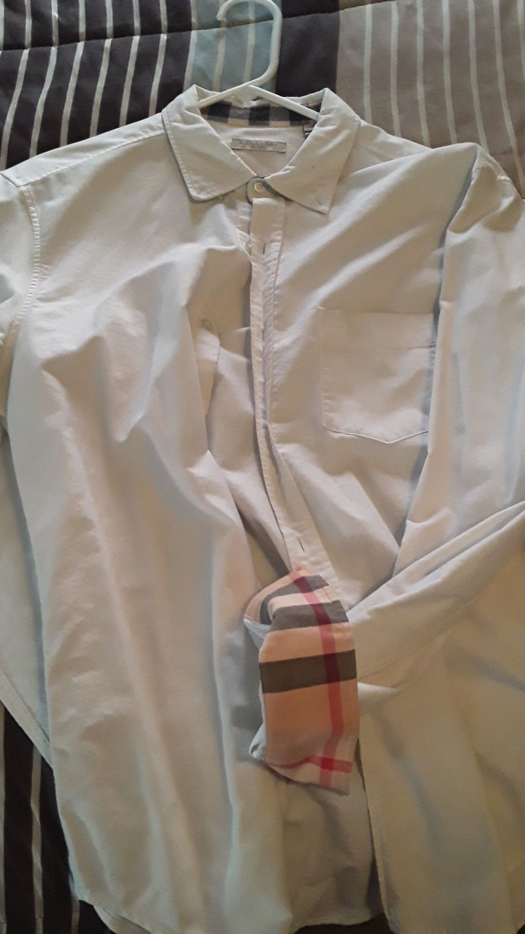 Burberry size M