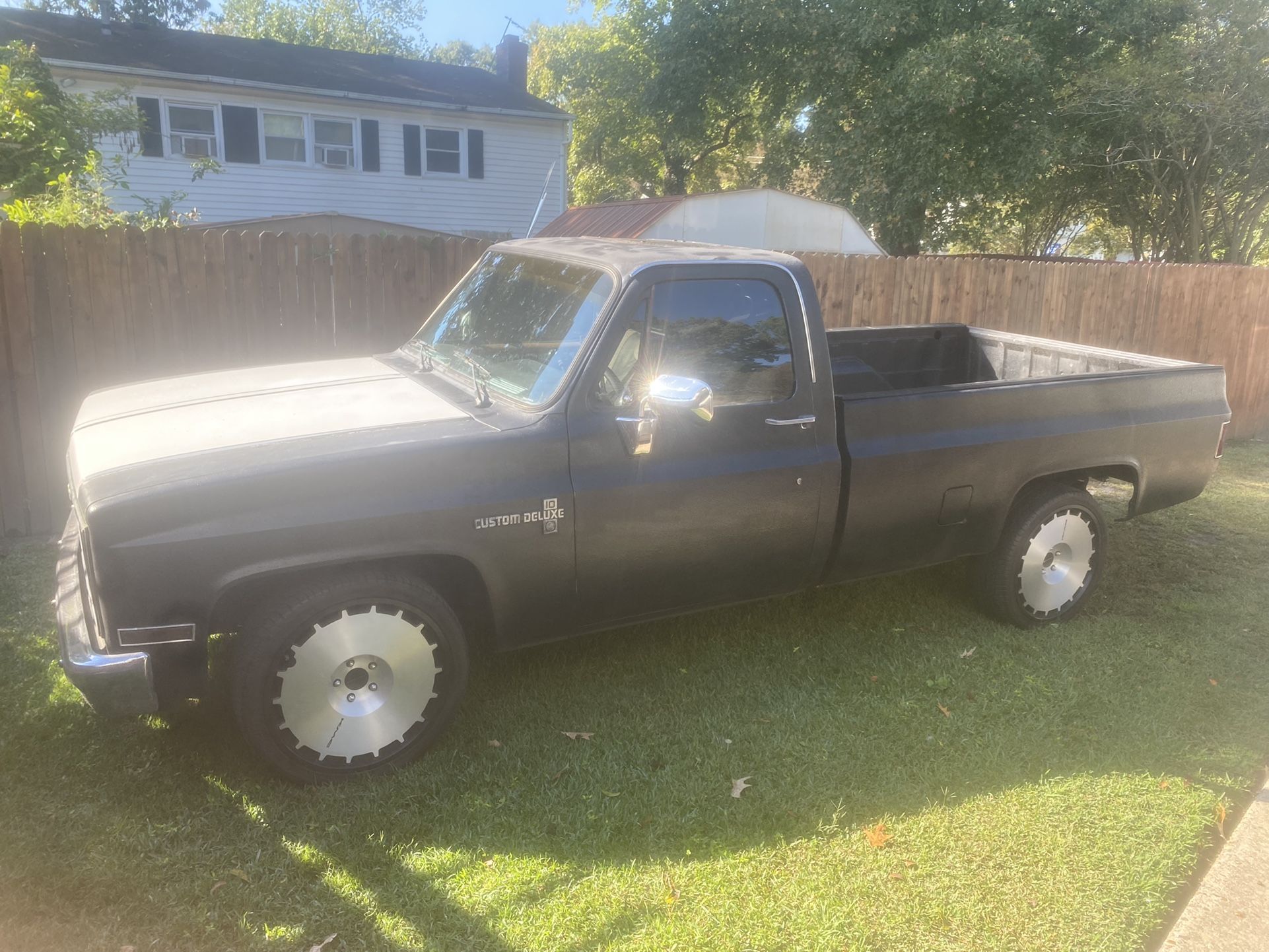 86 Chevy C-10 Custom Deluxe