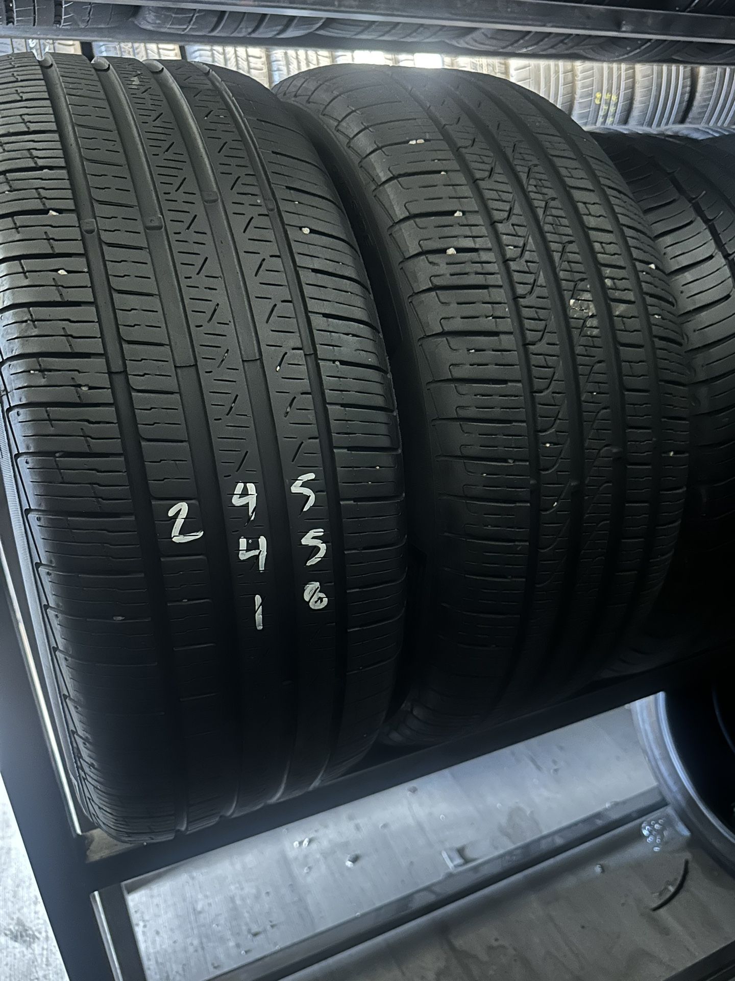 PAIR OF TIRE 245 45 18 PIRELLI 85% LIFE