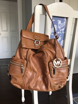Michael Kors bag and wallet