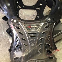 EVS Flux chest protector