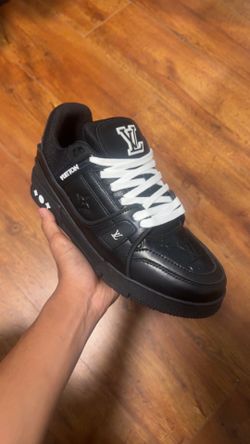 LV trainer shoes size 10