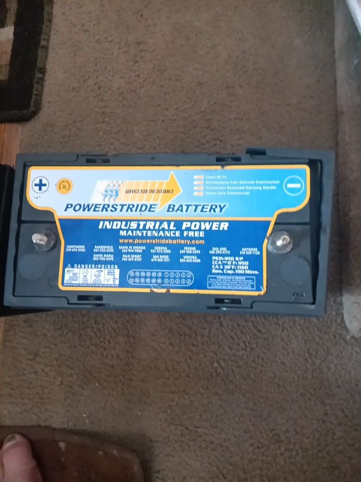 2 Power stride Battery's 2 Everstart Marine Batterys