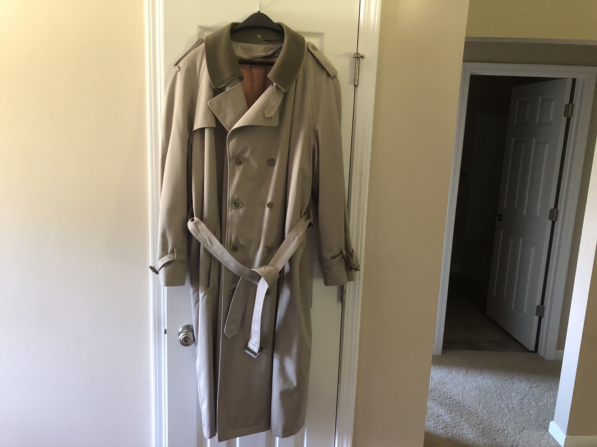 Men’s Executive Collection Trenchcoat