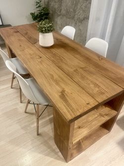 Dining Table & Chairs.