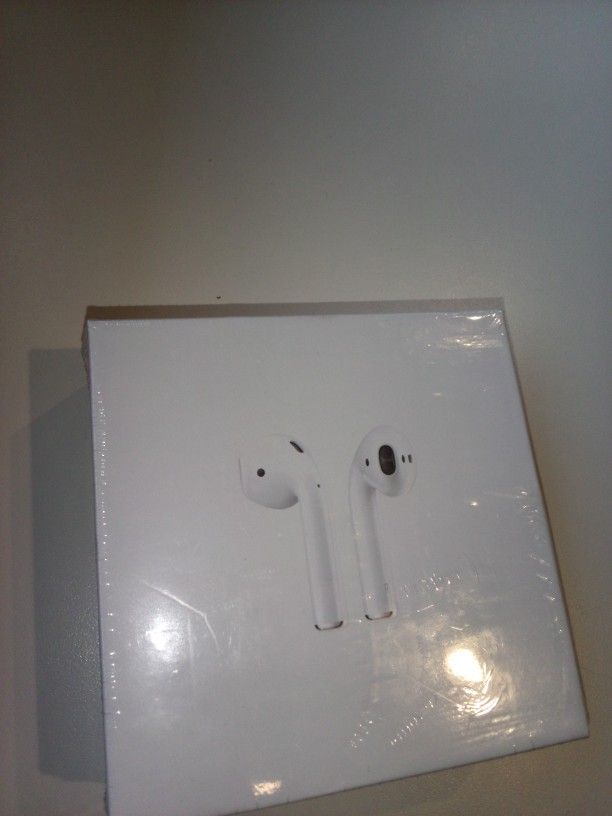 AirPods 2 Sealed