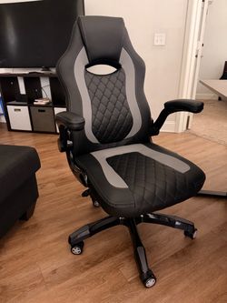 AON ergonomic Black and Gray Gaming Chair