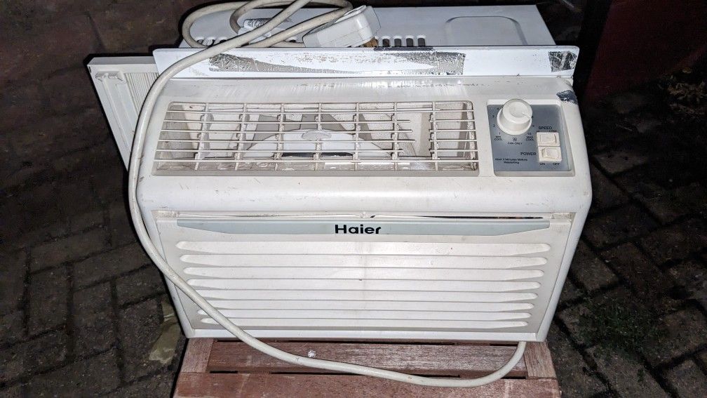Window AC