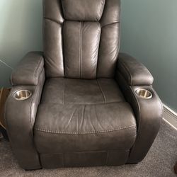 Two Turbulance Power Recliners And Power Recliner Sofa