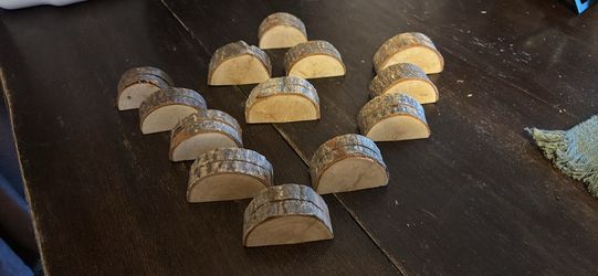 Rustic Wood Slice Place Card Holders Set