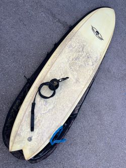Shawn Ambrose professional surfboard 7.0 w Dakine leash & bag