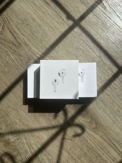 AirPods (4th gen)