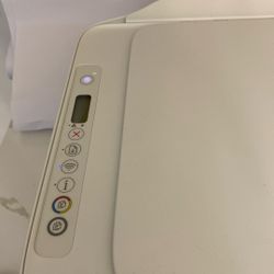 HP Deskjet 2752 Printer Scanner Copier (Nearly New)