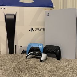 PS5 With 3 Controllers 