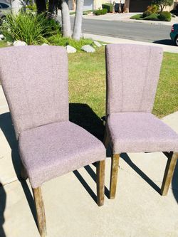Pair of dinning chairs