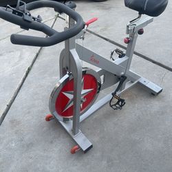 Sunny Health & Fitness Smart Magnetic Cycling Bike