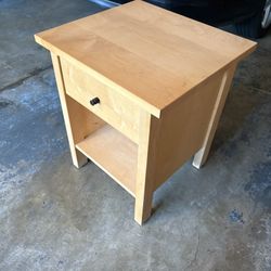 Room And Board Nightstand 