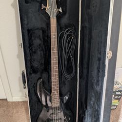Mitchell Bass guitar