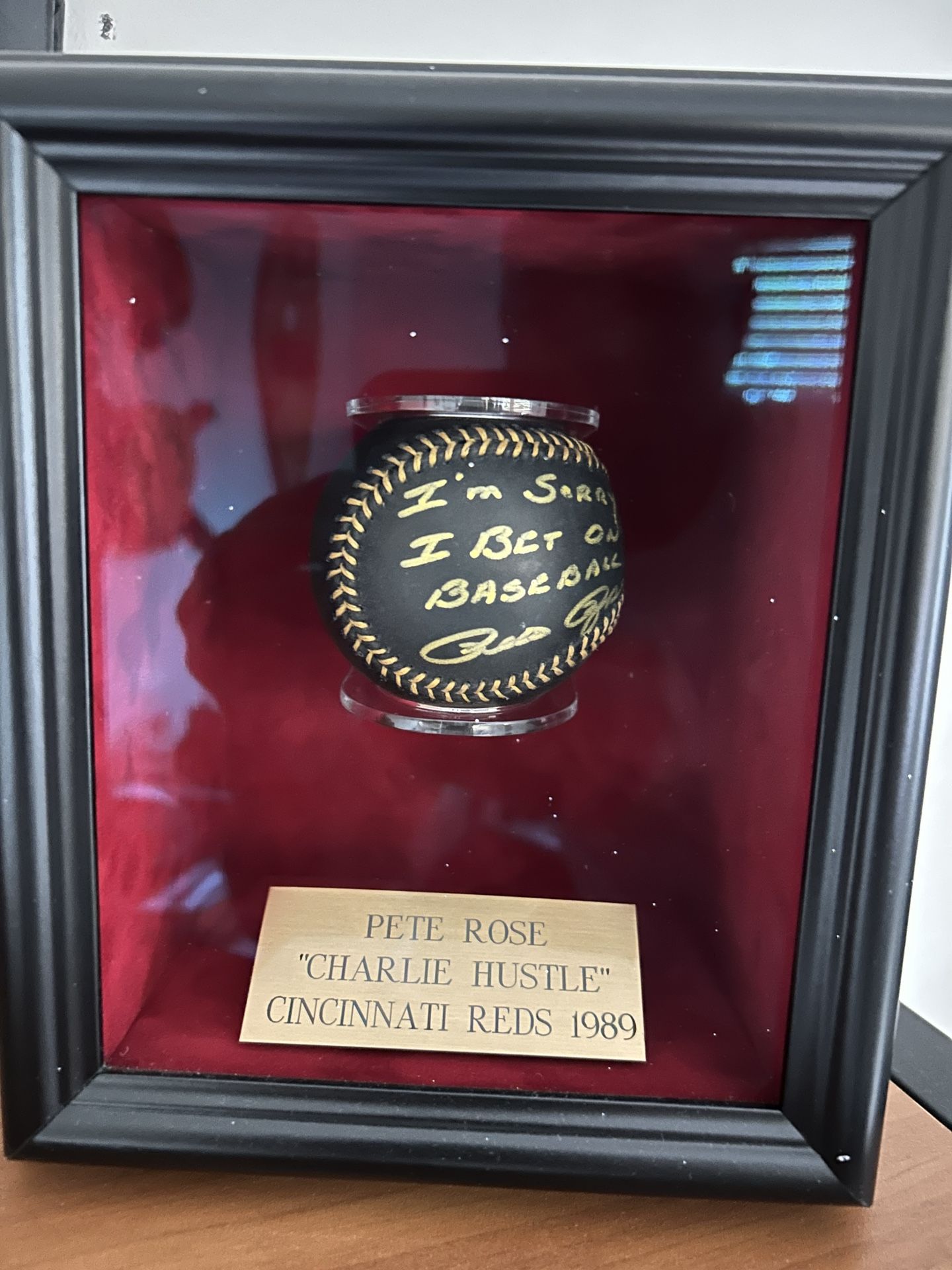 Pete Rose Ball-in Museum Glass