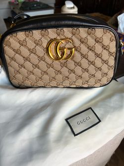 Gucci GG Marmont Small Shoulder Bag