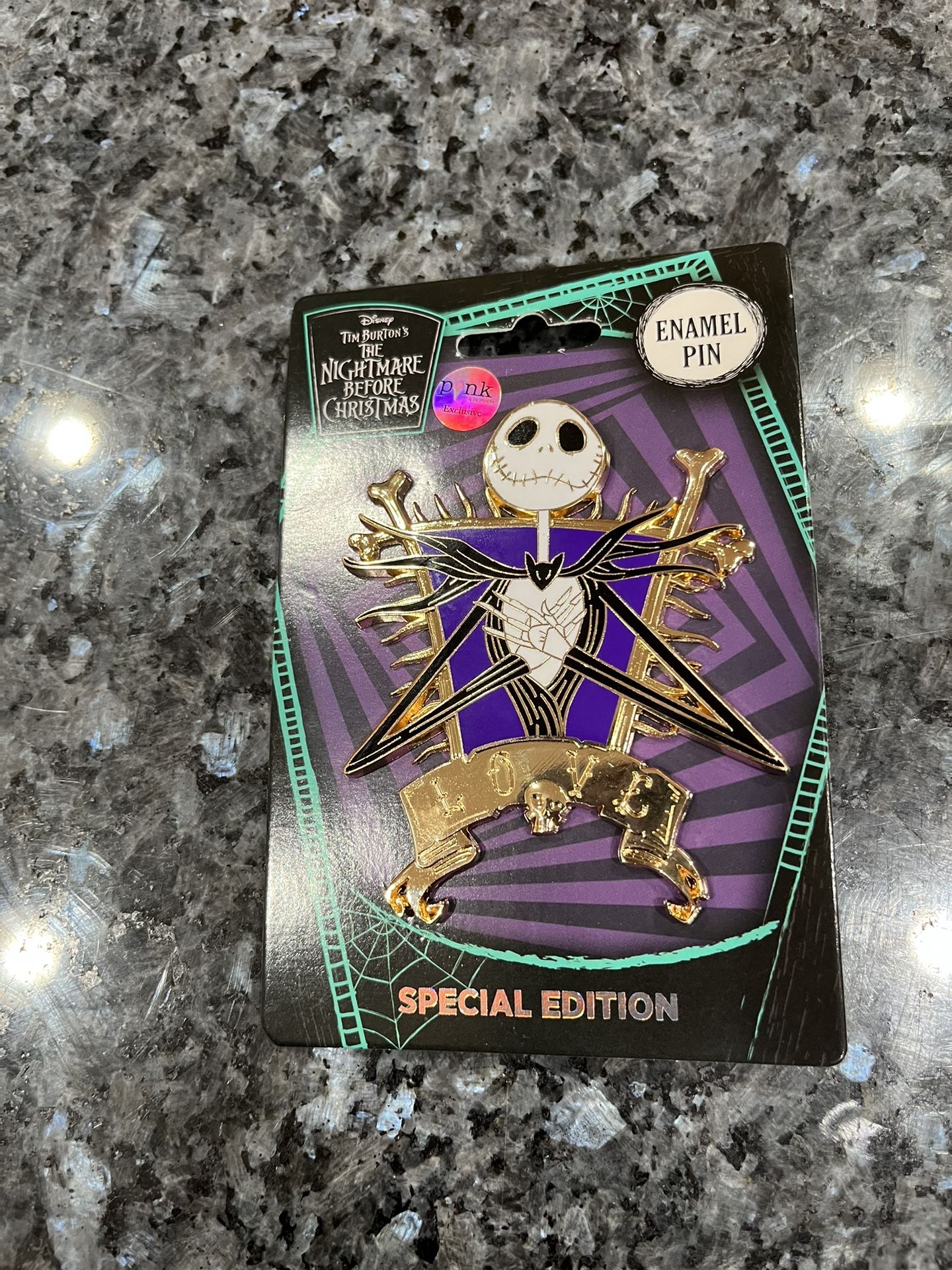 Disney Collectible Large Enamel Pin Nightmare Before Christmas Gold Series. Size 3 inches long. Special Edition Very Limited only 200. Brand new.
