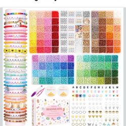 Petoss 13000pcs 4mm Seed Beads for Friendship Bracelets Making,96 Colors Glass Seed Beads for Jewelry Making with 480 Letter Beads, Gold Silver Findin