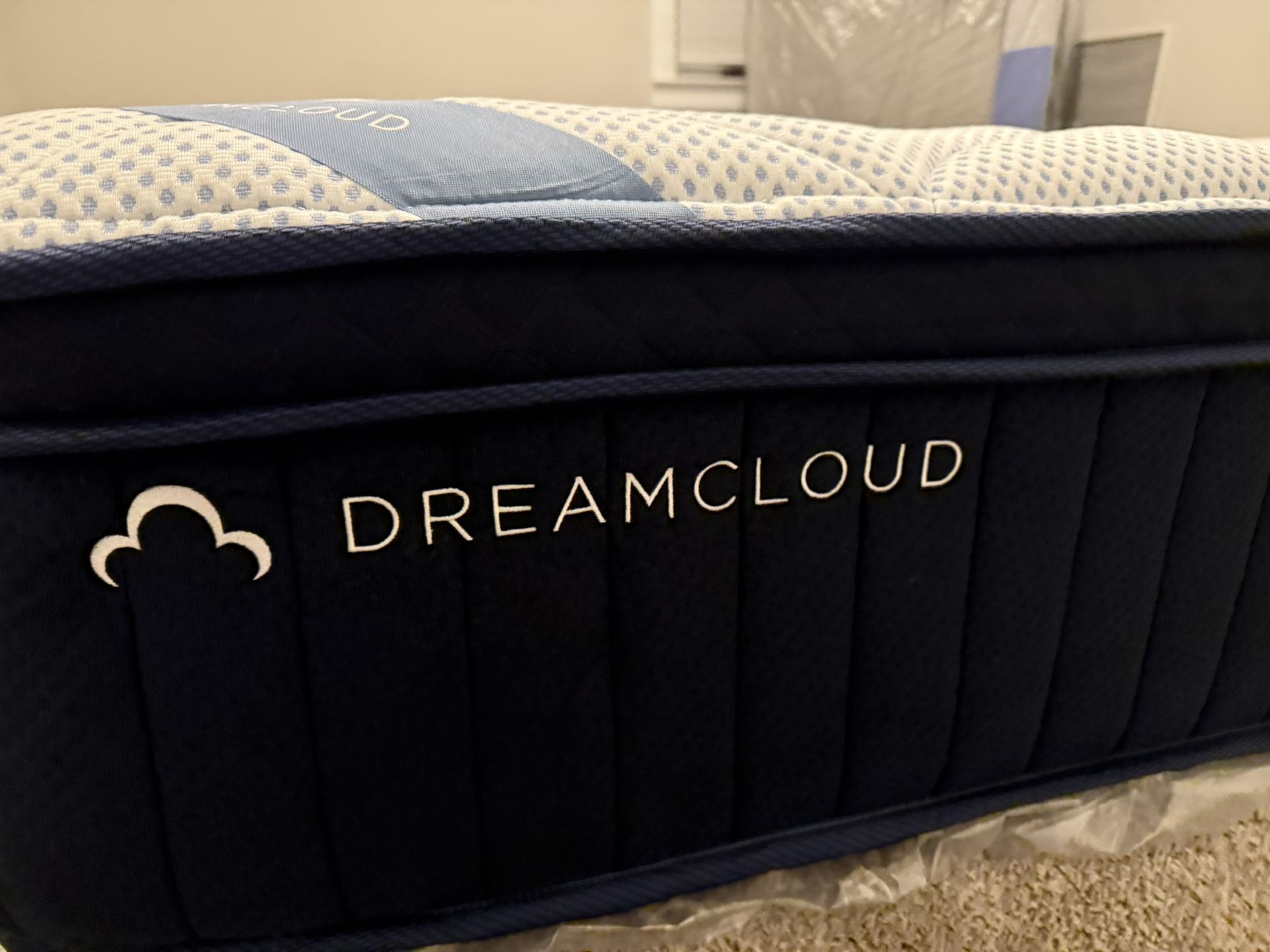 DreamCloud Premier King  Mattress