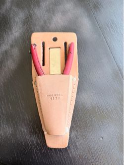 USA Made 417X Leather Pliers Holster with Pliers