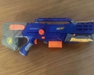 Nerf Gun 