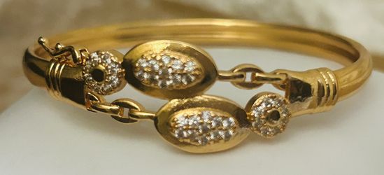 Bengali hotsell noa bangle