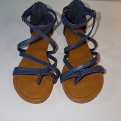 Women’s Strappy Gladiator Sandals – Size 8 – Comfortable & Stylish