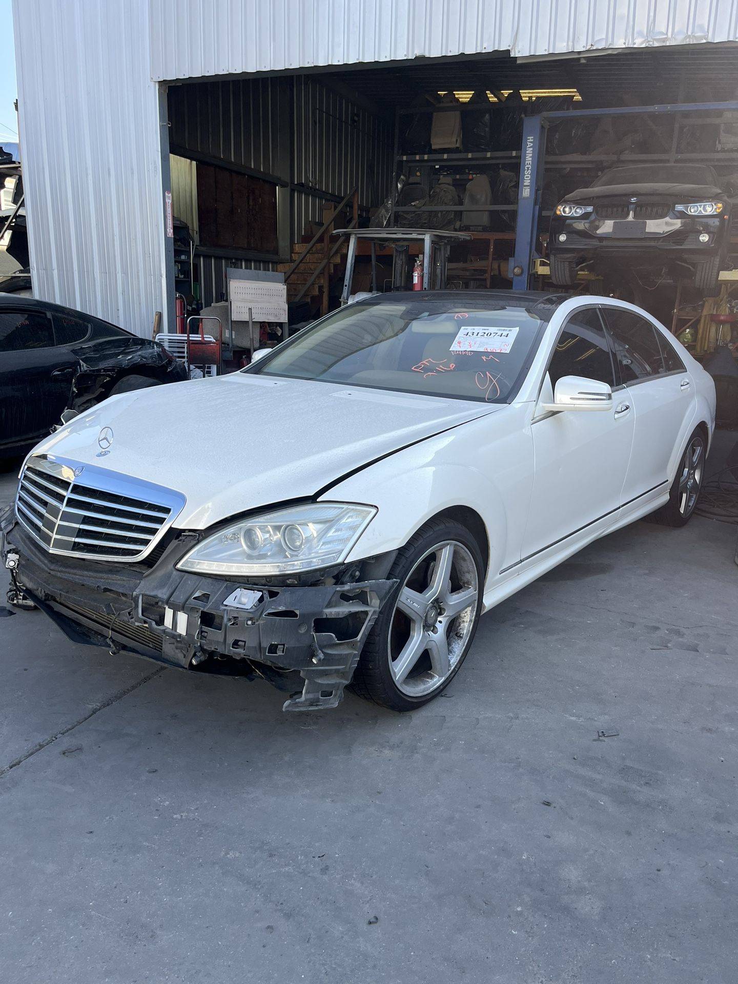 Parting Out! 2013 Mercedes S550 For Parts!