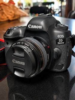 Canon EOS 5D Mark IV