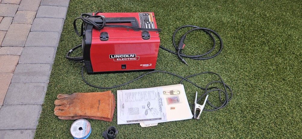 Mig Welder - Lincoln Pro Core 125