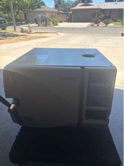 Tuttnuer  2340 E -B/L Sterilizer