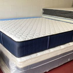 King Size Mattress Stearns & Foster Estate Rockwell Luxuri Firm 12” Inches New From Factory With its Plastic Delivery Same Day