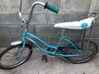 Vintage 1968 Schwinn Fair Lady Bicycle